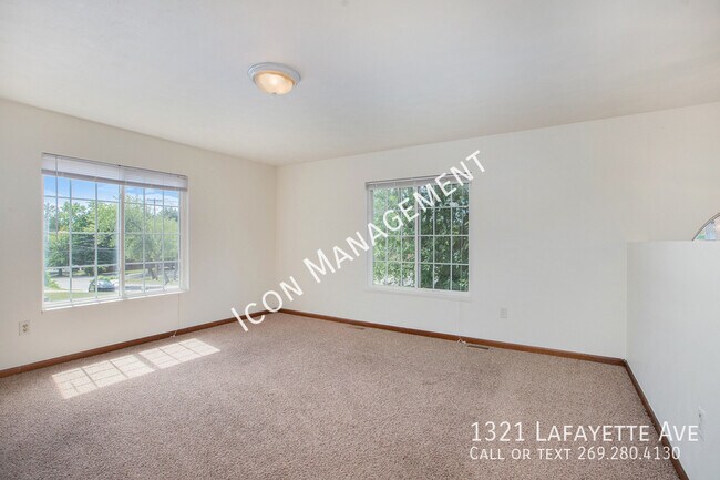 Building Photo - 1321 Lafayette Ave