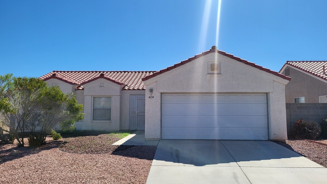 Foto principal - 4114 Hemphill St