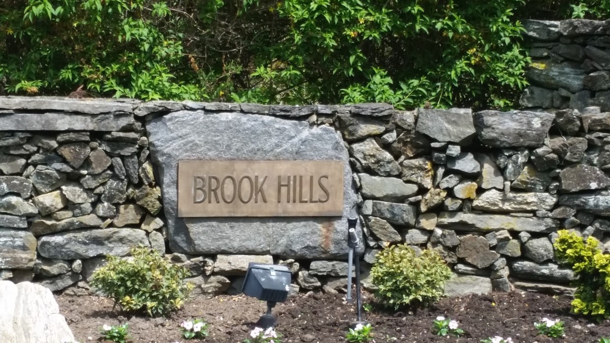 103 Brook Hills Cir, White Plains, NY 10605 Townhome Rentals in White