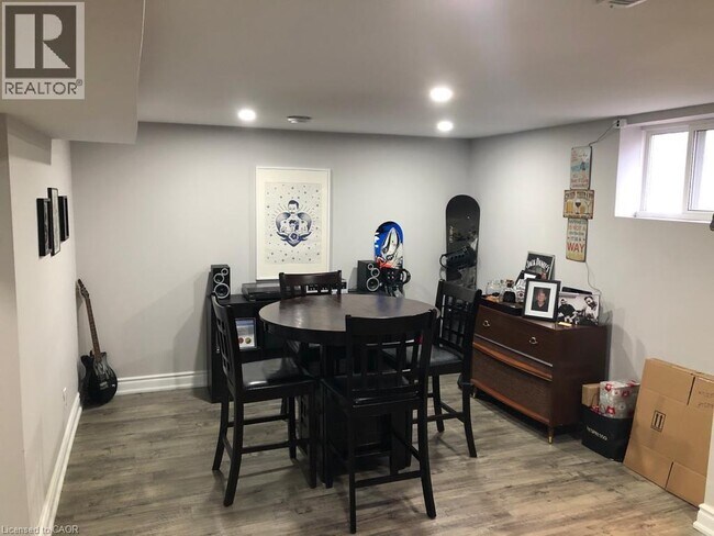 Building Photo - 15 Michael Ave