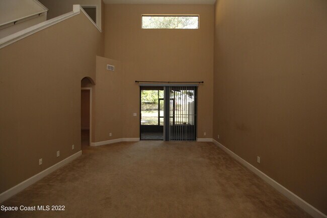 Foto del edificio - 334 Murano Dr