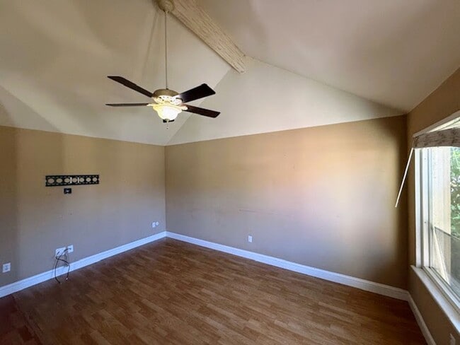 Building Photo - 62 Condor Cir