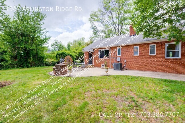Foto del edificio - 1947 S Arlington Ridge Rd