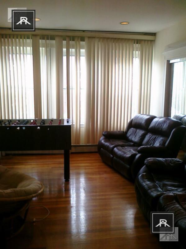 Foto del edificio - 4 bedroom in Brookline MA 02446
