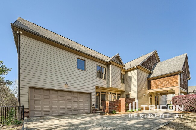 Foto del edificio - 3893 Ridge Grove Way