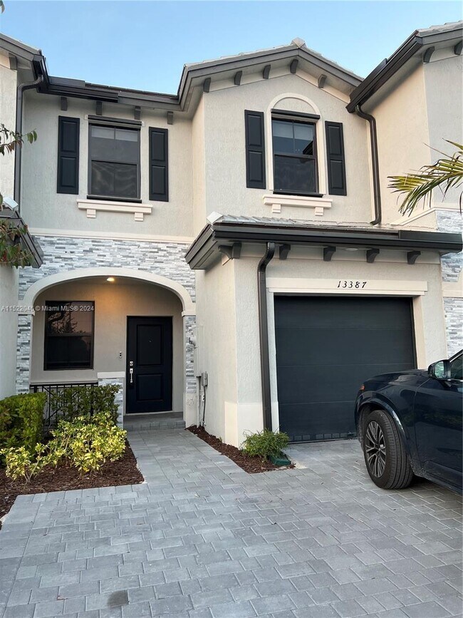 Foto del edificio - 13387 SW 287th Ter