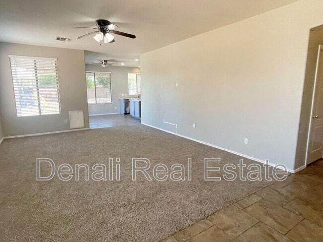 Building Photo - 9449 W Potter Dr