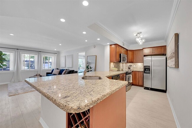 Photo - 615 NE 12th Ave Apartment