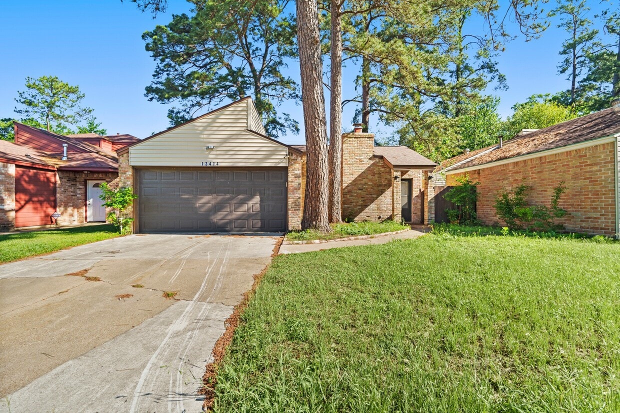 Primary Photo - 13414 Ravensway Dr