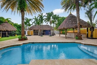 Building Photo - 465 NW 153rd St