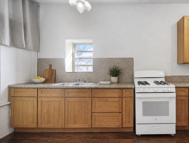 Foto del edificio - 3326 E 90th St