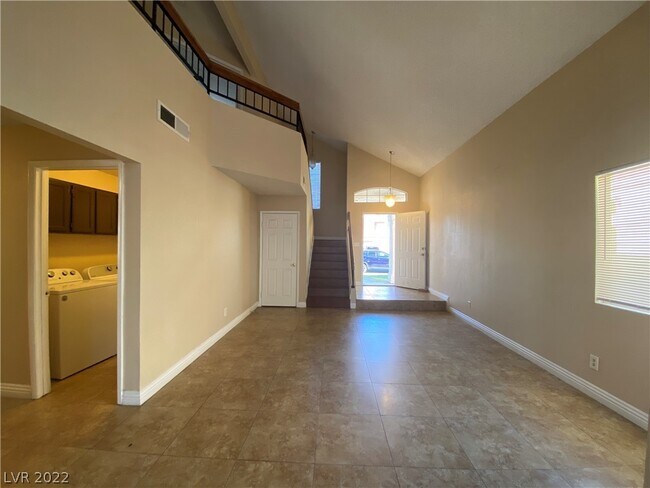 Building Photo - 9933 Biscayne Ln