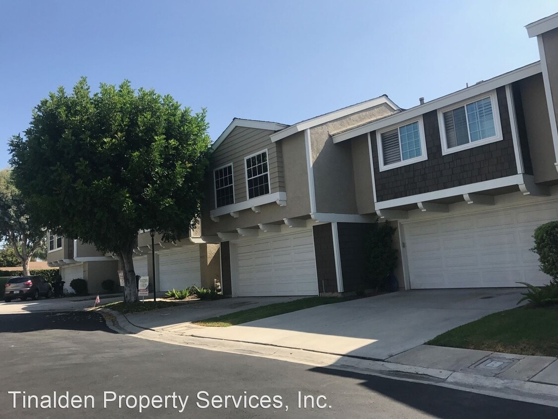 2 br, 2.5 bath House 14472 Holt Ave. A House Rental in Tustin, CA