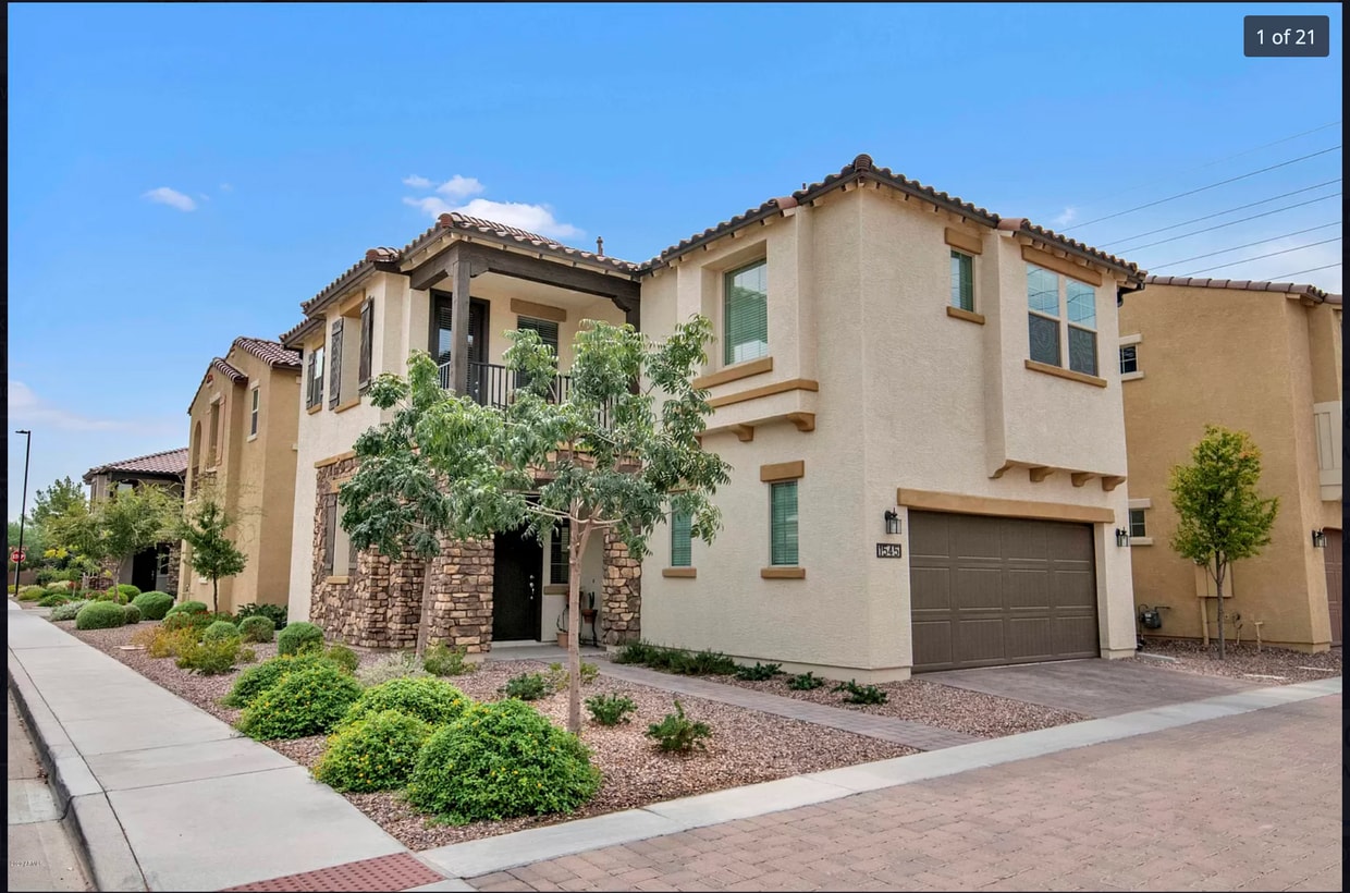 Primary Photo - 1545 W Marlin Dr