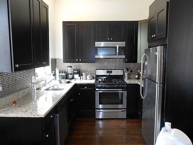 Foto del edificio - 1738 W Huron St