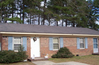 Building Photo - 1601-1609 Snowden Dr SE