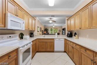 Building Photo - 8251 Pathfinder Loop