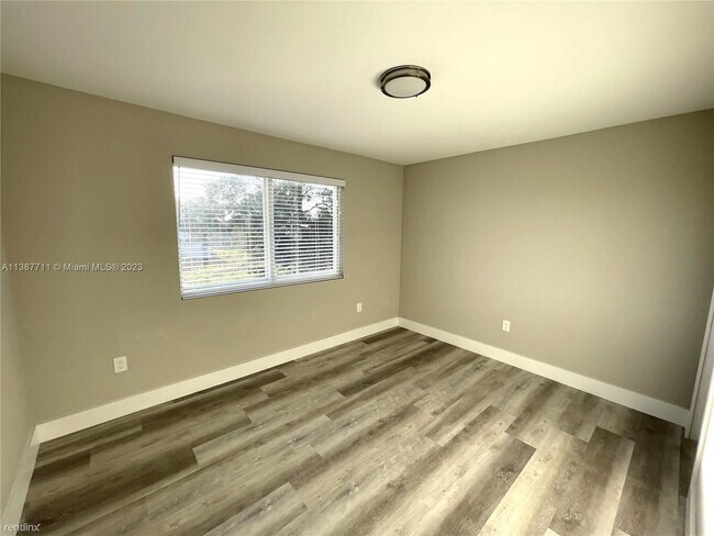 Foto del edificio - 3 br, 2 bath House - SHARMAN