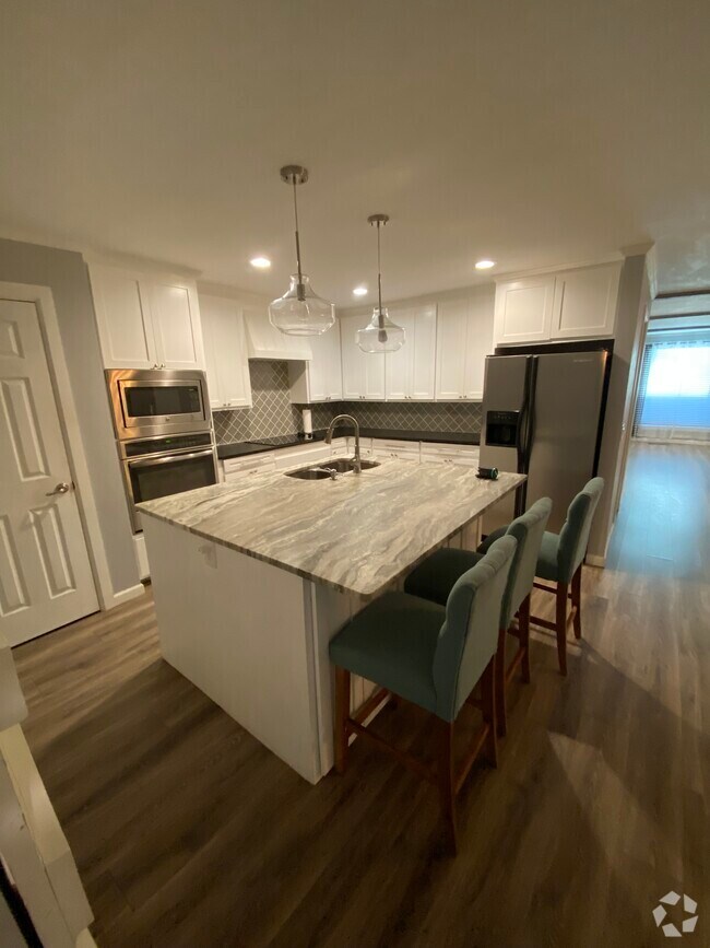 Lake Hefner Apartments for Rent Oklahoma City, OK 4 Rentals