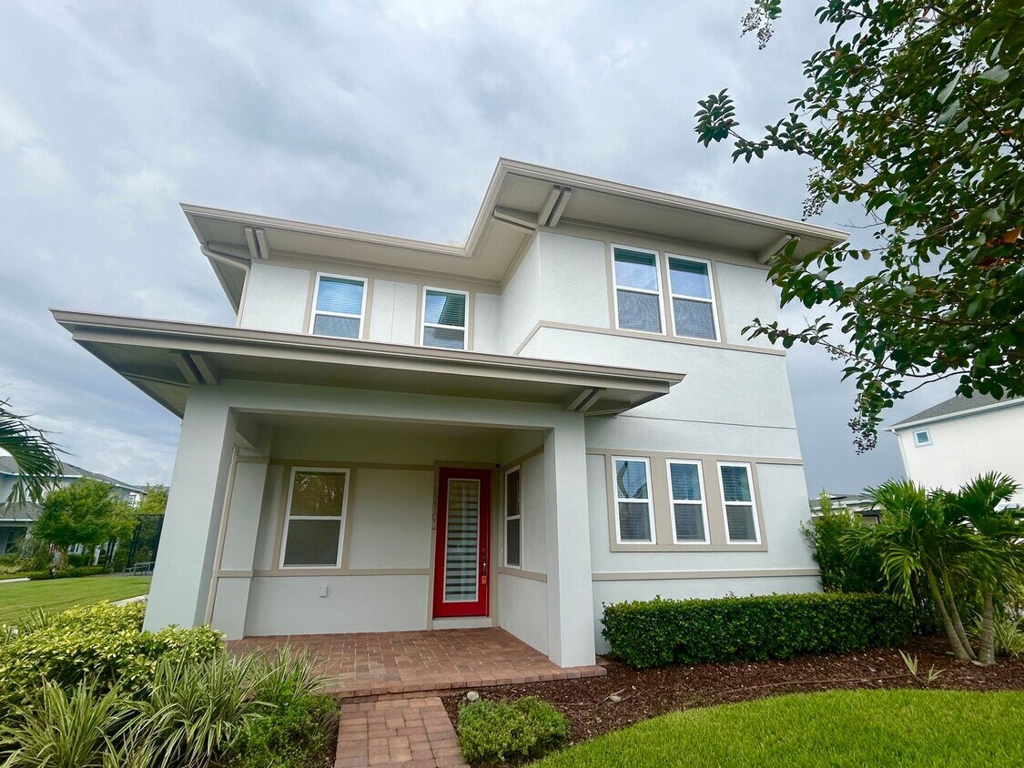 Primary Photo - Charming 3/2.5 Courtyard Home with Loft & ...
