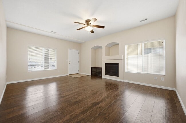 Foto del edificio - 1427 E 6175 S