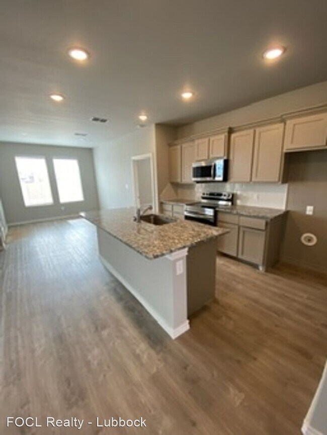 Foto del edificio - 3 br, 2 bath House - 7731 96th