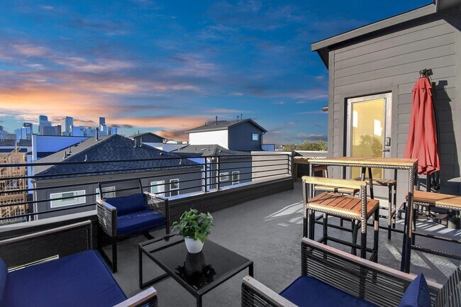 Foto del edificio - 1104 Palmer St