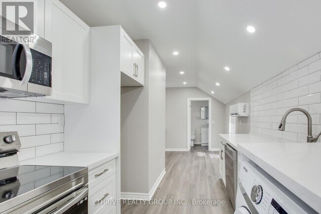 Photo du bâtiment - 140 Wellington St