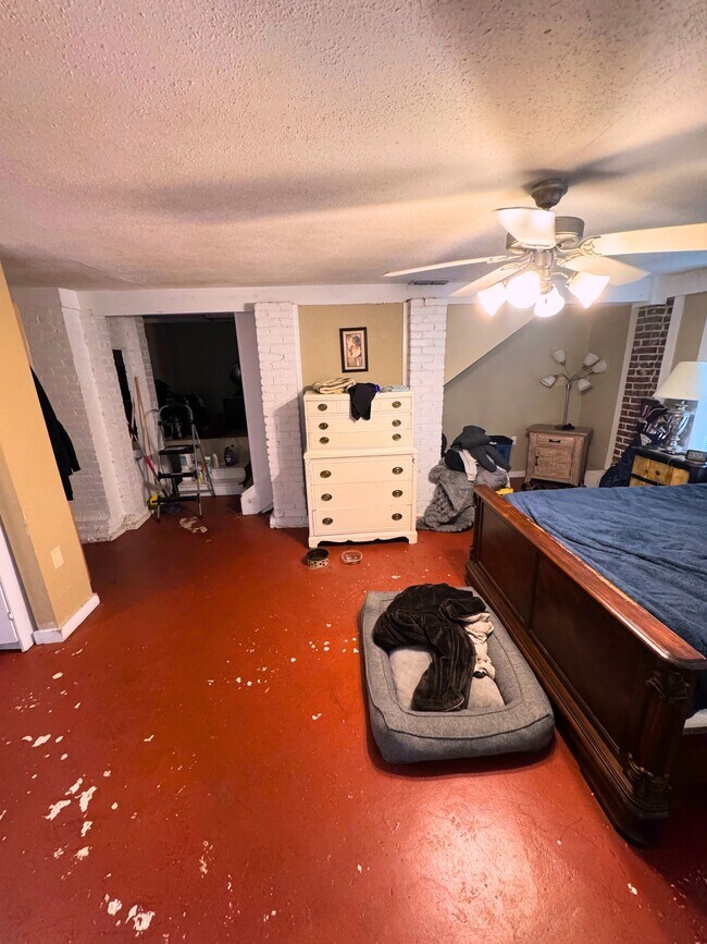 Foto del edificio - 1313 N Gadsden St