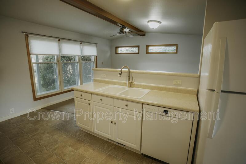 130 W Reserve Dr, Kalispell, MT 59901 House Rental in Kalispell, MT