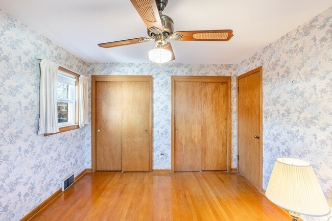 Building Photo - 3630 W 66th St