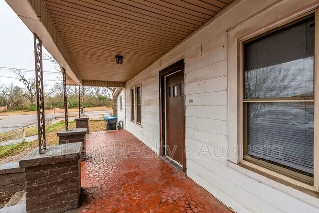 Building Photo - 151 Curry St