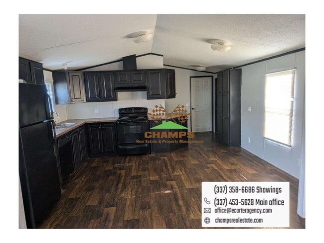 Building Photo - Three bedroom available for rent in Breaux...