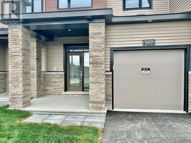 Building Photo - 193 Shallow Pond Pl