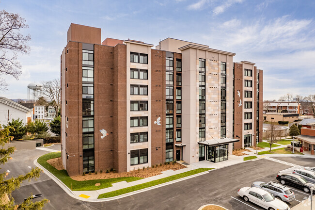 800 Motter Avenue - Catoctin View Apartments