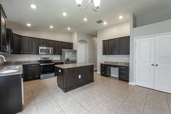 Foto del edificio - 34424 Blue Ash Ct