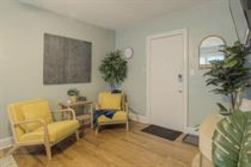 Foto principal - 4545 Main St