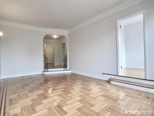 Building Photo - 615 W 172nd St