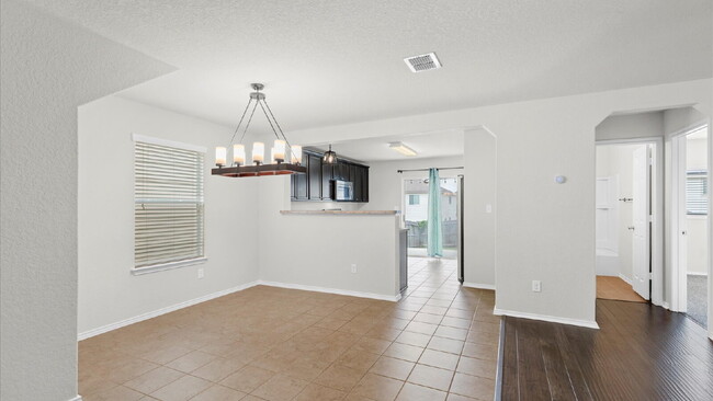 Building Photo - MOVE IN READY IN A COVETED SCHOOL DISTRICT!