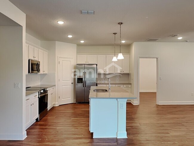 Building Photo - 2901 Alanas Mdw Wy