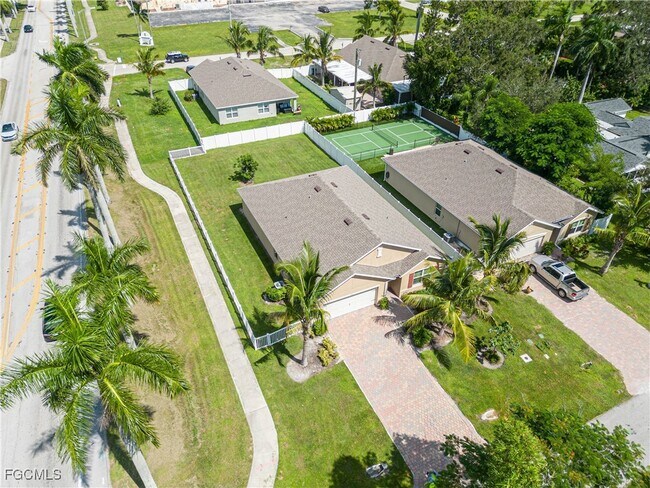 Building Photo - 1401 Fountain Ave