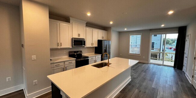 Building Photo - 10169 US-1
