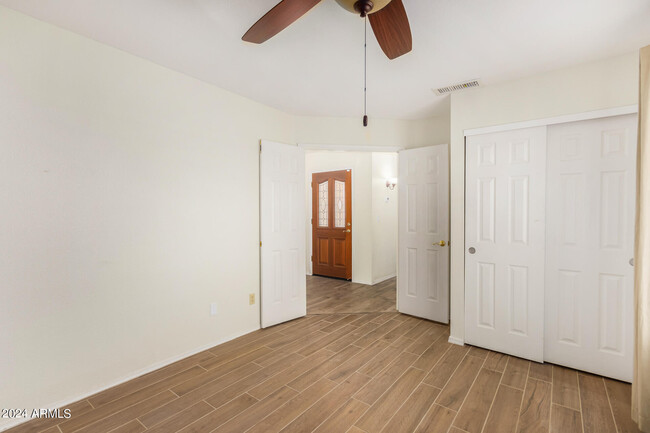 Building Photo - 11343 E Jenan Dr