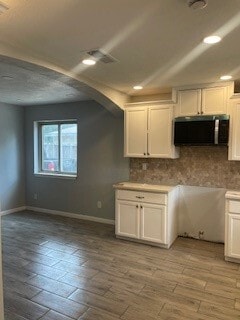 Building Photo - 17078 Gleneagle Dr S