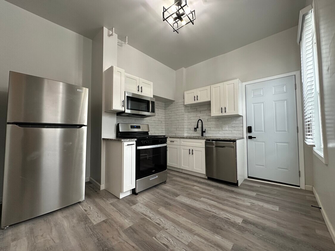 Foto principal - 845 Suismon St