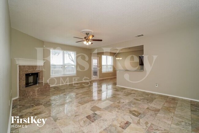 Foto del edificio - 8024 Mourning Dove Drive