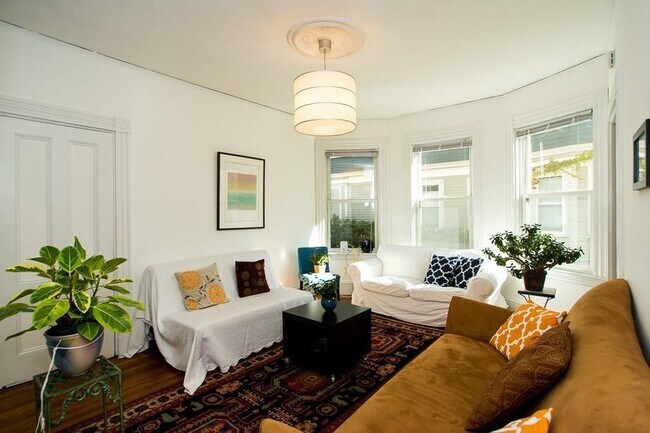 Foto del edificio - 176 Elm St