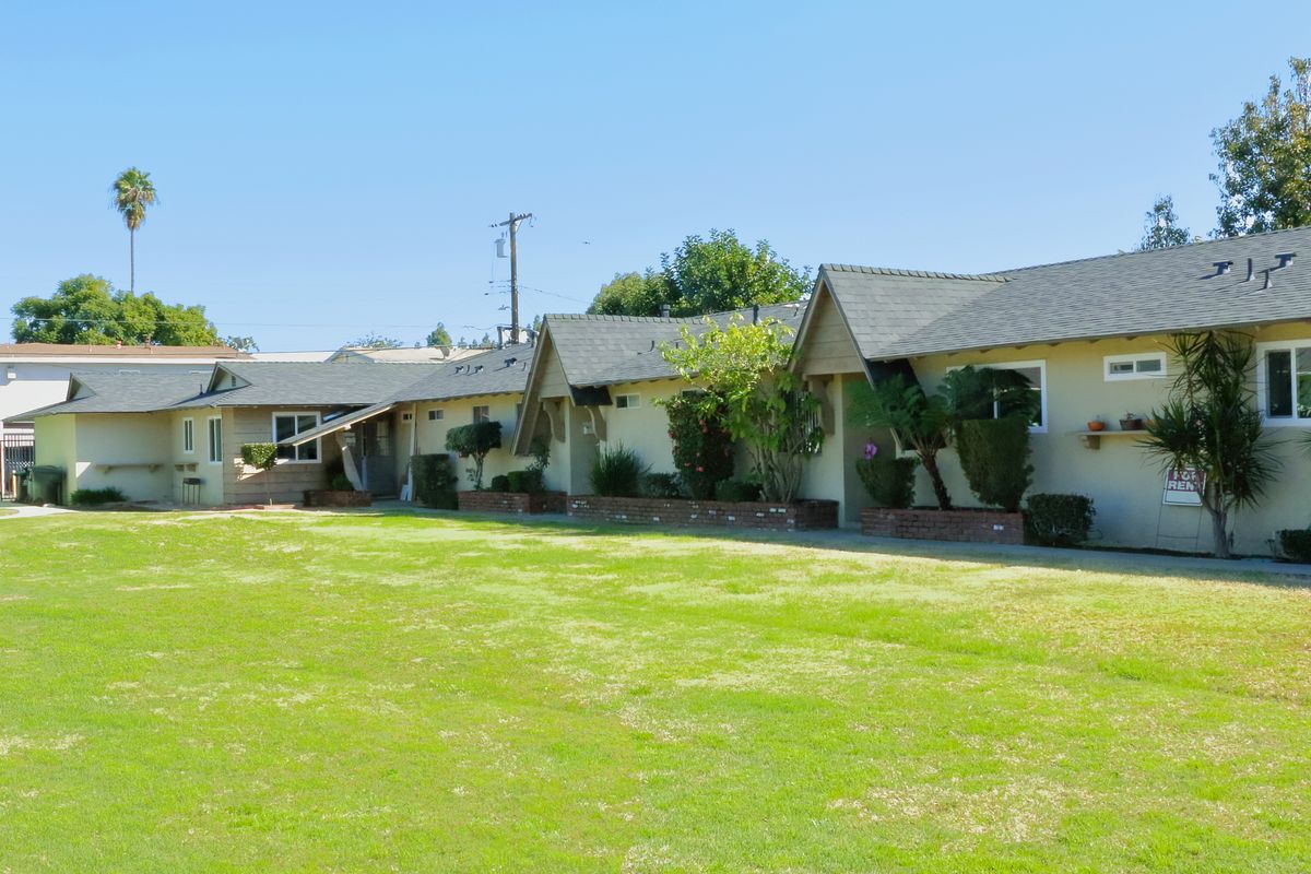 Foto principal - 318 N Vine St