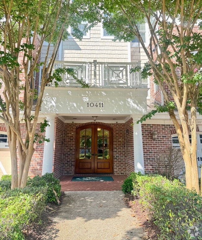 10411 Rosegate Ct