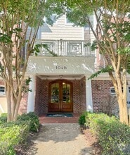Building Photo - 10411 Rosegate Ct
